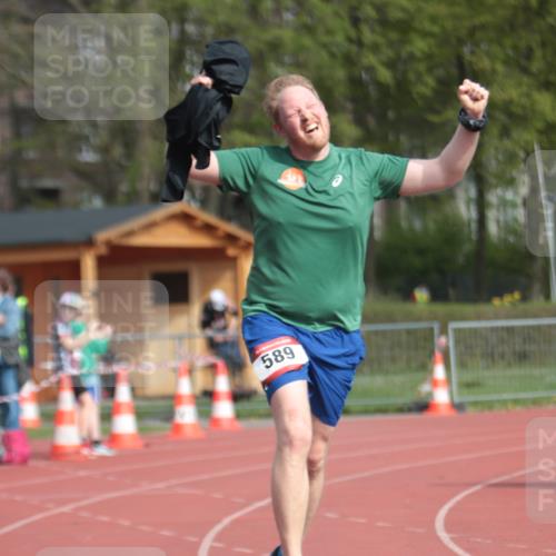 13.04.2025 - Hammer Lauf A. Gomolzig http://msf.ph/oto/7661692 13.04.2025 10:51:03 Ziel 589 meine-sportfotos.de