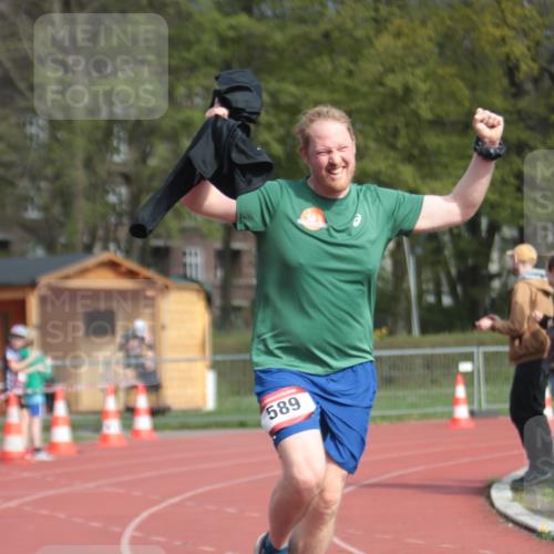13.04.2025 - Hammer Lauf A. Gomolzig http://msf.ph/oto/7661696 13.04.2025 10:51:04 Ziel  meine-sportfotos.de