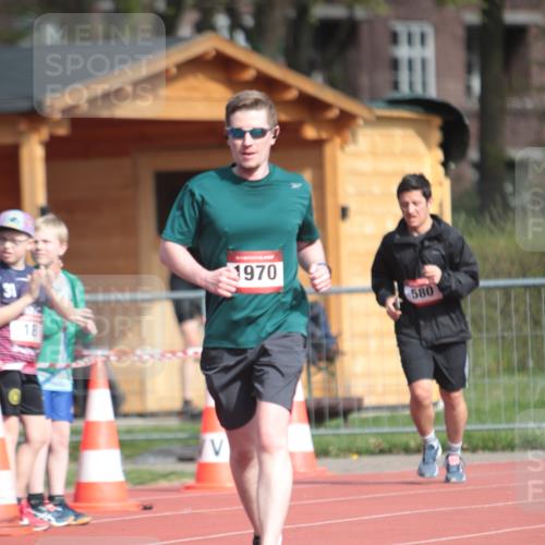 13.04.2025 - Hammer Lauf A. Gomolzig http://msf.ph/oto/7661703 13.04.2025 10:51:15 Ziel 580, 1970 meine-sportfotos.de