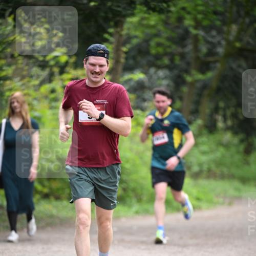 13.04.2025 - Hammer Lauf Dr. Thomas Lammeyer http://msf.ph/oto/7661736 13.04.2025 11:27:26 Laufen  meine-sportfotos.de