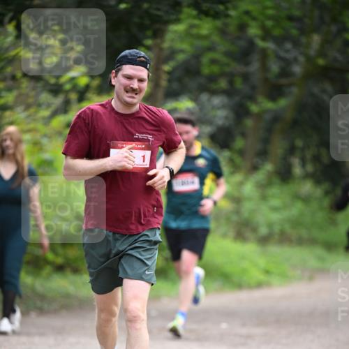 13.04.2025 - Hammer Lauf Dr. Thomas Lammeyer http://msf.ph/oto/7661742 13.04.2025 11:27:27 Laufen 15, 1 meine-sportfotos.de