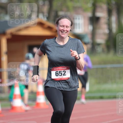 13.04.2025 - Hammer Lauf A. Gomolzig http://msf.ph/oto/7661746 13.04.2025 10:51:37 Ziel 652 meine-sportfotos.de