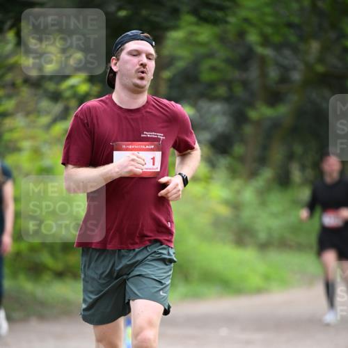 13.04.2025 - Hammer Lauf Dr. Thomas Lammeyer http://msf.ph/oto/7661754 13.04.2025 11:27:27 Laufen 15, 1 meine-sportfotos.de