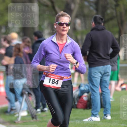 13.04.2025 - Hammer Lauf A. Gomolzig http://msf.ph/oto/7661765 13.04.2025 10:51:47 Ziel 184 meine-sportfotos.de
