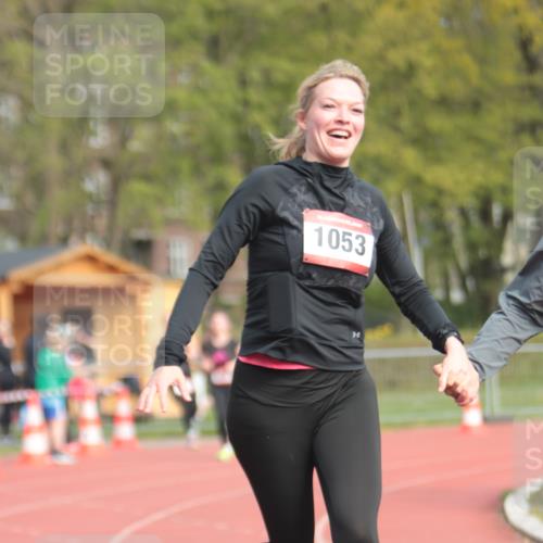 13.04.2025 - Hammer Lauf A. Gomolzig http://msf.ph/oto/7661779 13.04.2025 10:51:59 Ziel 562, 666, 1053 meine-sportfotos.de