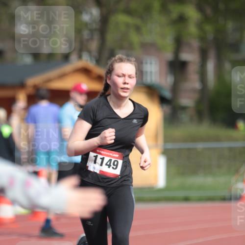 13.04.2025 - Hammer Lauf A. Gomolzig http://msf.ph/oto/7661830 13.04.2025 10:52:23 Ziel  meine-sportfotos.de