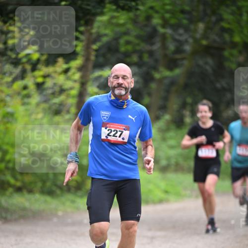13.04.2025 - Hammer Lauf Dr. Thomas Lammeyer http://msf.ph/oto/7661831 13.04.2025 11:27:36 Laufen 15, 227 meine-sportfotos.de