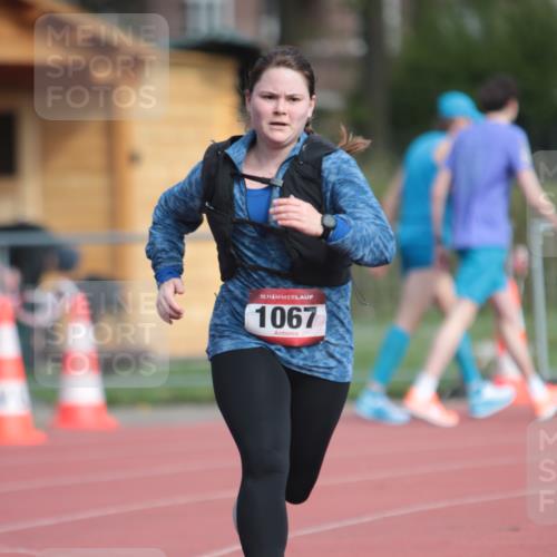 13.04.2025 - Hammer Lauf A. Gomolzig http://msf.ph/oto/7661852 13.04.2025 10:52:41 Ziel 1067 meine-sportfotos.de