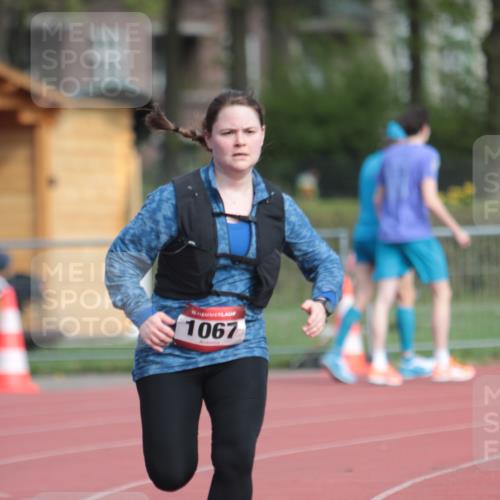 13.04.2025 - Hammer Lauf A. Gomolzig http://msf.ph/oto/7661854 13.04.2025 10:52:41 Ziel 1067 meine-sportfotos.de