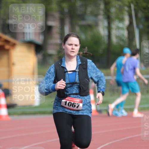 13.04.2025 - Hammer Lauf A. Gomolzig http://msf.ph/oto/7661856 13.04.2025 10:52:41 Ziel 1067 meine-sportfotos.de