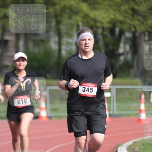 13.04.2025 - Hammer Lauf A. Gomolzig http://msf.ph/oto/7661881 13.04.2025 10:52:56 Ziel 230, 345, 570, 616, 1045 meine-sportfotos.de
