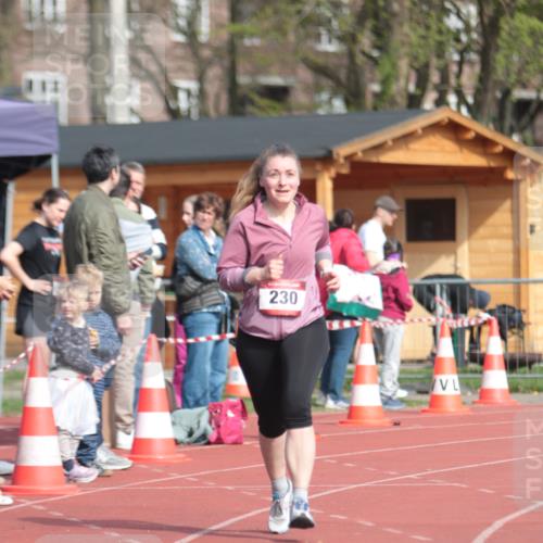 13.04.2025 - Hammer Lauf A. Gomolzig http://msf.ph/oto/7661901 13.04.2025 10:53:02 Ziel 230 meine-sportfotos.de