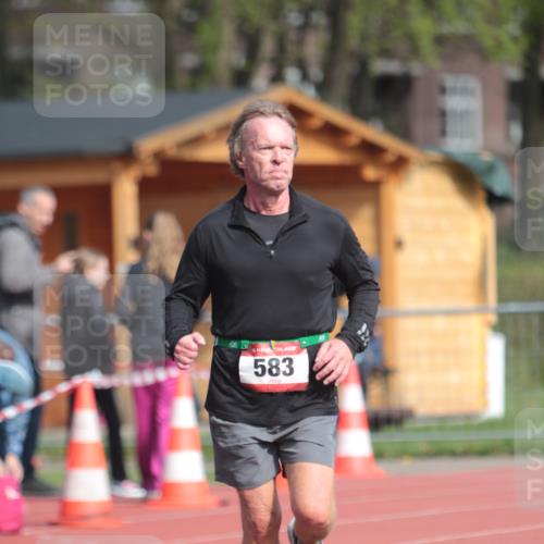 13.04.2025 - Hammer Lauf A. Gomolzig http://msf.ph/oto/7661947 13.04.2025 10:53:44 Ziel 569, 583 meine-sportfotos.de