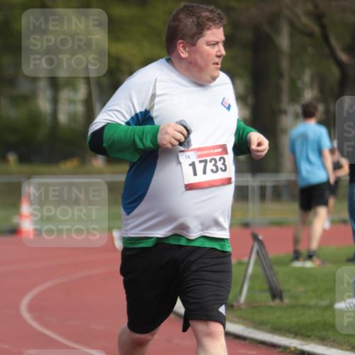 13.04.2025 - Hammer Lauf A. Gomolzig http://msf.ph/oto/7661957 13.04.2025 10:54:03 Ziel 419, 1733 meine-sportfotos.de