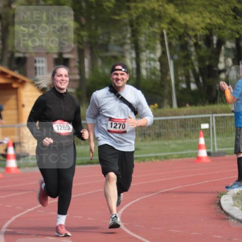 13.04.2025 - Hammer Lauf A. Gomolzig http://msf.ph/oto/7661973 13.04.2025 10:54:24 Ziel 871, 1269, 1270 meine-sportfotos.de