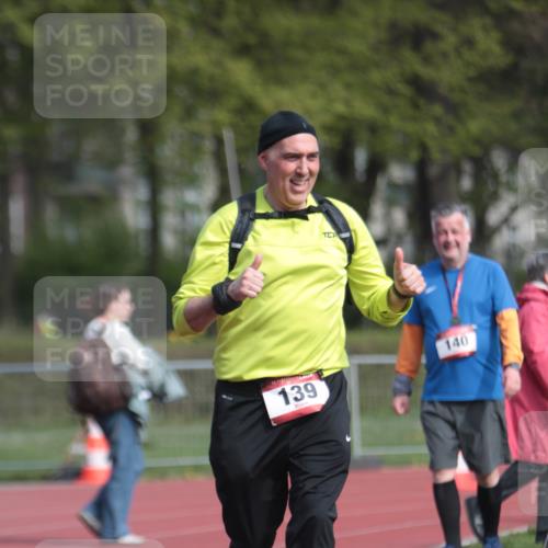13.04.2025 - Hammer Lauf A. Gomolzig http://msf.ph/oto/7662000 13.04.2025 10:54:38 Ziel 139 meine-sportfotos.de