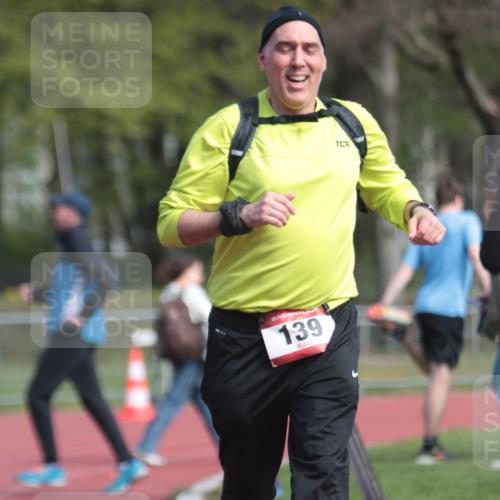 13.04.2025 - Hammer Lauf A. Gomolzig http://msf.ph/oto/7662009 13.04.2025 10:54:39 Ziel 139 meine-sportfotos.de