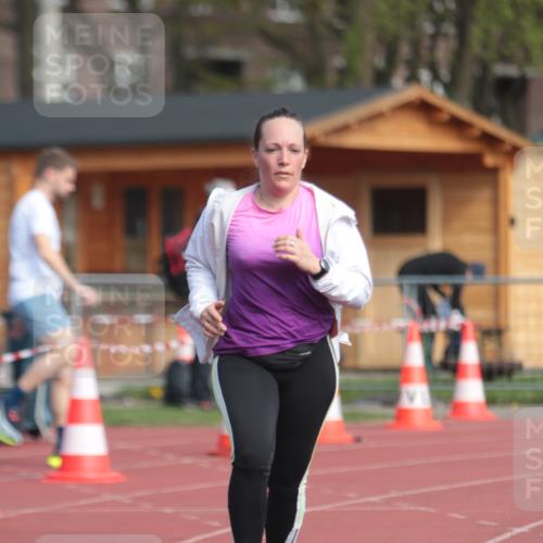 13.04.2025 - Hammer Lauf A. Gomolzig http://msf.ph/oto/7662012 13.04.2025 10:55:02 Ziel 258 meine-sportfotos.de