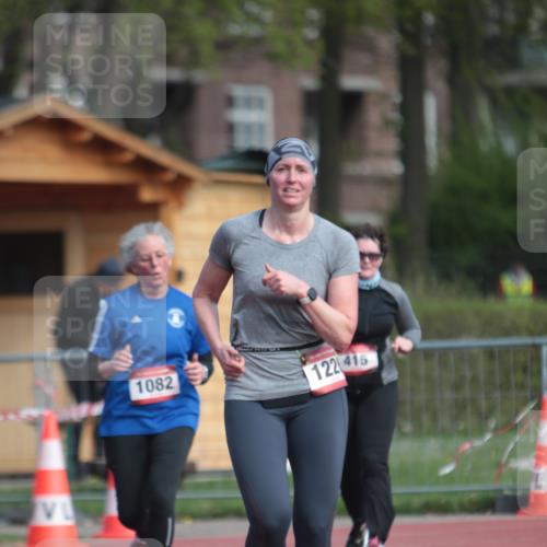 13.04.2025 - Hammer Lauf A. Gomolzig http://msf.ph/oto/7662024 13.04.2025 10:55:32 Ziel 415, 1082, 1226 meine-sportfotos.de