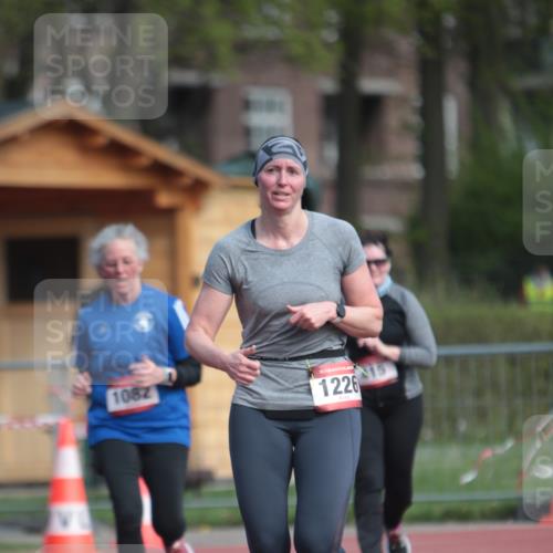 13.04.2025 - Hammer Lauf A. Gomolzig http://msf.ph/oto/7662026 13.04.2025 10:55:33 Ziel 415, 1082, 1226 meine-sportfotos.de