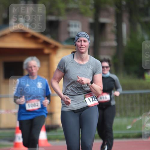13.04.2025 - Hammer Lauf A. Gomolzig http://msf.ph/oto/7662028 13.04.2025 10:55:33 Ziel 415, 1082, 1226 meine-sportfotos.de