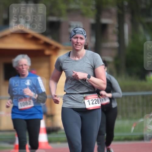 13.04.2025 - Hammer Lauf A. Gomolzig http://msf.ph/oto/7662030 13.04.2025 10:55:34 Ziel 415, 1082, 1226 meine-sportfotos.de
