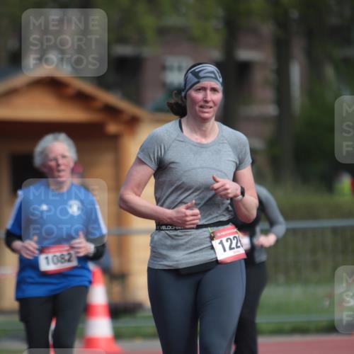 13.04.2025 - Hammer Lauf A. Gomolzig http://msf.ph/oto/7662032 13.04.2025 10:55:34 Ziel 415, 1082, 1226 meine-sportfotos.de