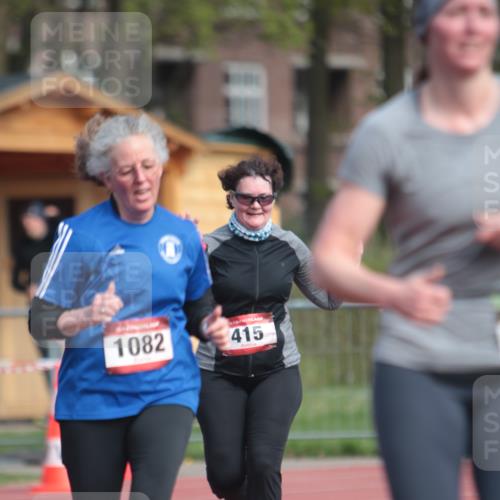 13.04.2025 - Hammer Lauf A. Gomolzig http://msf.ph/oto/7662039 13.04.2025 10:55:36 Ziel 415, 1082, 1226 meine-sportfotos.de