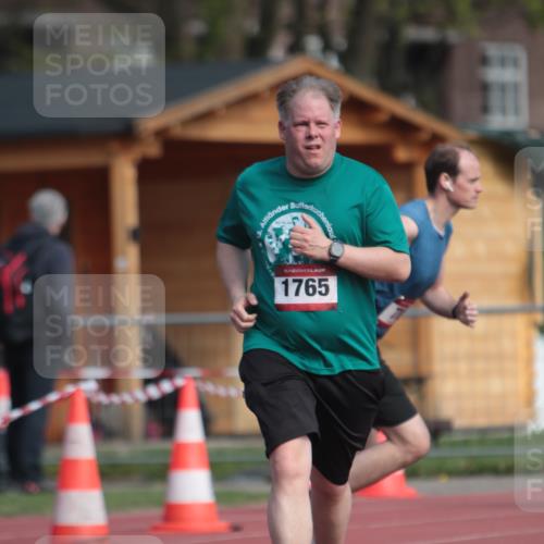 13.04.2025 - Hammer Lauf A. Gomolzig http://msf.ph/oto/7662050 13.04.2025 10:55:45 Ziel 1011 meine-sportfotos.de