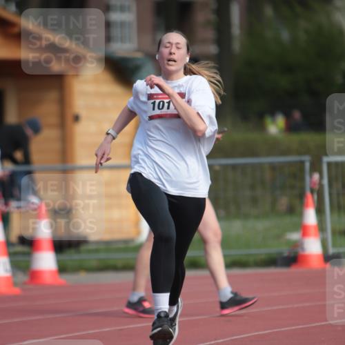 13.04.2025 - Hammer Lauf A. Gomolzig http://msf.ph/oto/7662062 13.04.2025 10:55:51 Ziel 1011 meine-sportfotos.de