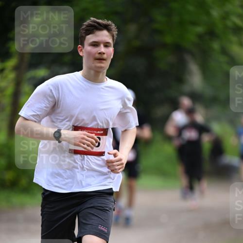 13.04.2025 - Hammer Lauf Dr. Thomas Lammeyer http://msf.ph/oto/7662071 13.04.2025 11:28:33 Laufen 15 meine-sportfotos.de