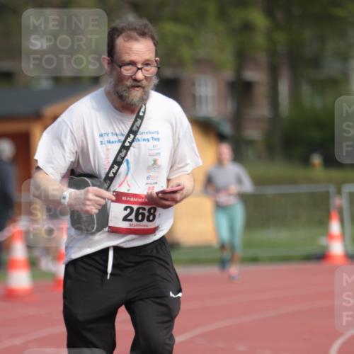 13.04.2025 - Hammer Lauf A. Gomolzig http://msf.ph/oto/7662077 13.04.2025 10:56:04 Ziel 268, 1142 meine-sportfotos.de