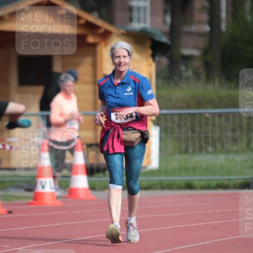 13.04.2025 - Hammer Lauf A. Gomolzig http://msf.ph/oto/7662097 13.04.2025 10:56:16 Ziel 1734, 1803 meine-sportfotos.de