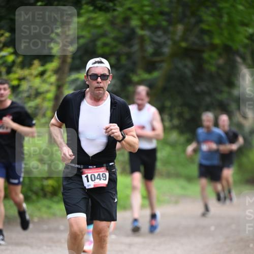 13.04.2025 - Hammer Lauf Dr. Thomas Lammeyer http://msf.ph/oto/7662107 13.04.2025 11:28:36 Laufen 15, 1049, 211 meine-sportfotos.de