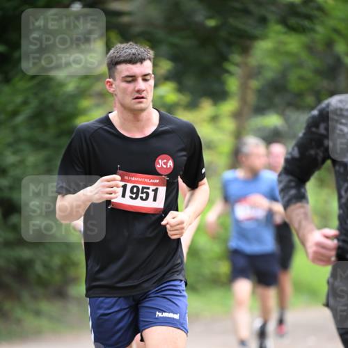 13.04.2025 - Hammer Lauf Dr. Thomas Lammeyer http://msf.ph/oto/7662143 13.04.2025 11:28:41 Laufen 3, 15, 1951 meine-sportfotos.de