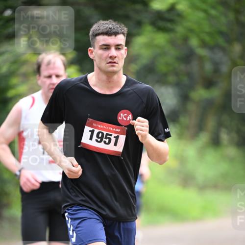 13.04.2025 - Hammer Lauf Dr. Thomas Lammeyer http://msf.ph/oto/7662149 13.04.2025 11:28:41 Laufen 15, 1951 meine-sportfotos.de