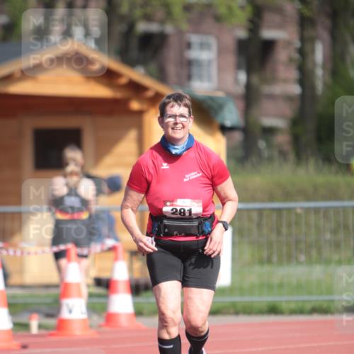 13.04.2025 - Hammer Lauf A. Gomolzig http://msf.ph/oto/7662154 13.04.2025 10:57:03 Ziel 281, 409 meine-sportfotos.de