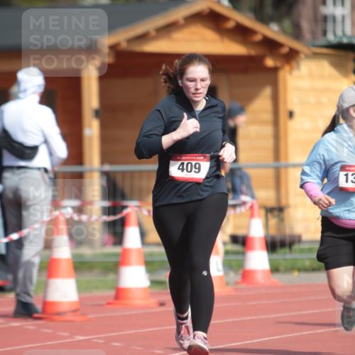 13.04.2025 - Hammer Lauf A. Gomolzig http://msf.ph/oto/7662167 13.04.2025 10:57:10 Ziel 409, 703, 1131, 1365 meine-sportfotos.de