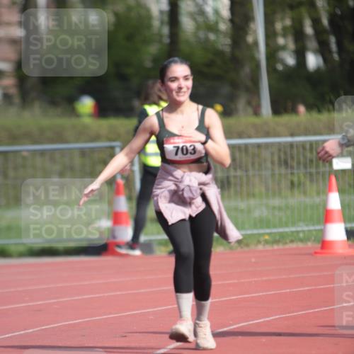 13.04.2025 - Hammer Lauf A. Gomolzig http://msf.ph/oto/7662171 13.04.2025 10:57:11 Ziel 409, 703, 1131, 1365 meine-sportfotos.de