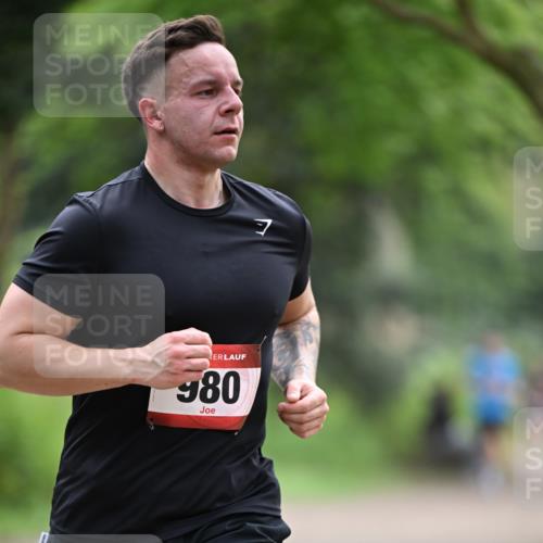 13.04.2025 - Hammer Lauf Dr. Thomas Lammeyer http://msf.ph/oto/7662192 13.04.2025 11:28:45 Laufen 980, 7 meine-sportfotos.de