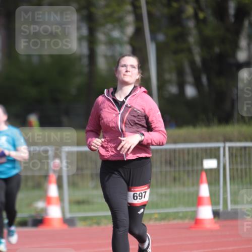 13.04.2025 - Hammer Lauf A. Gomolzig http://msf.ph/oto/7662201 13.04.2025 10:57:44 Ziel 351, 697, 1003 meine-sportfotos.de