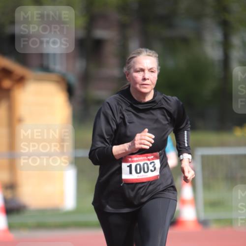 13.04.2025 - Hammer Lauf A. Gomolzig http://msf.ph/oto/7662210 13.04.2025 10:57:46 Ziel 351, 697, 1003 meine-sportfotos.de