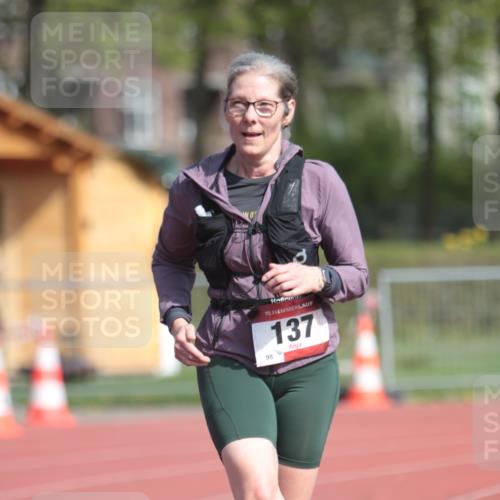 13.04.2025 - Hammer Lauf A. Gomolzig http://msf.ph/oto/7662228 13.04.2025 10:58:01 Ziel 137 meine-sportfotos.de