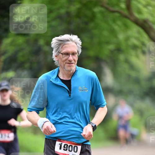 13.04.2025 - Hammer Lauf Dr. Thomas Lammeyer http://msf.ph/oto/7662243 13.04.2025 11:29:01 Laufen 15, 1900, 212 meine-sportfotos.de