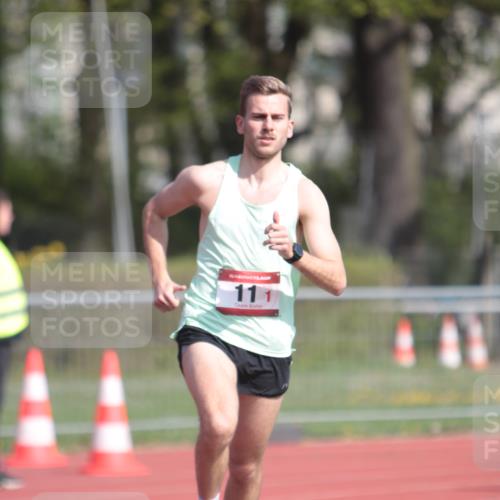 13.04.2025 - Hammer Lauf A. Gomolzig http://msf.ph/oto/7662320 13.04.2025 11:00:24 Ziel 11, 13, 16, 17, 124, 133, 334, 340, 452, 481, 614, 633, 770, 1151, 1257, 1926, 1937, 1948, 1958 meine-sportfotos.de