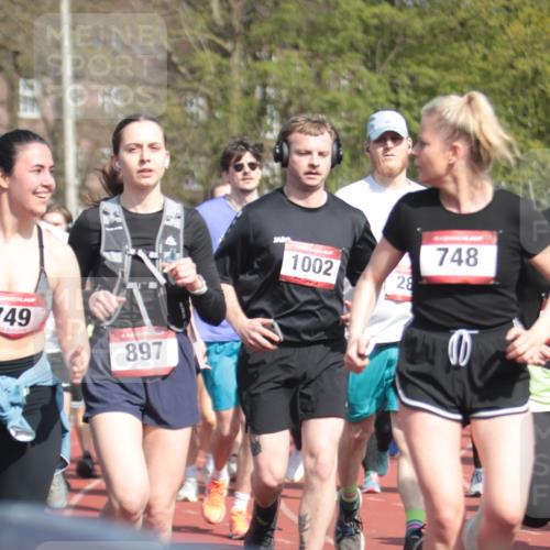 13.04.2025 - Hammer Lauf A. Gomolzig http://msf.ph/oto/7662369 13.04.2025 11:01:00 Ziel 2, 5, 20, 21, 109, 138, 160, 167, 172, 173, 177, 187, 191, 229, 234, 244, 251, 252, 287, 319, 320, 454, 456, 474, 484, 502, 548, 566, 571, 572, 685, 737, 762, 817, 818, 897, 916, 1002, 1103, 1125, 1208, 1331, 1702, 1768, 1772, 1808, 1810, 1891, 1939, 1945, 1950 meine-sportfotos.de