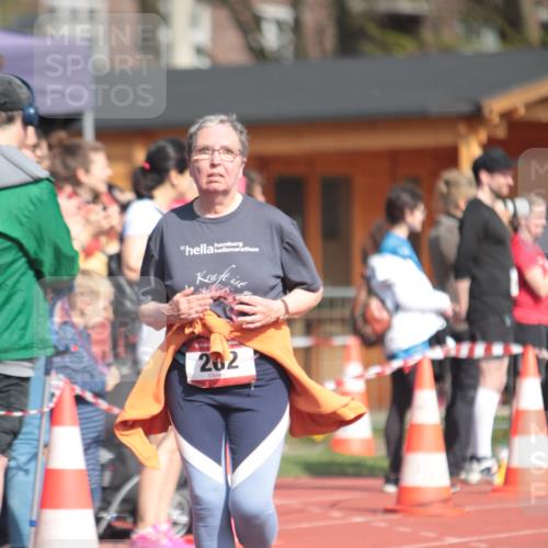13.04.2025 - Hammer Lauf A. Gomolzig http://msf.ph/oto/7662415 13.04.2025 11:01:49 Ziel 13, 16, 17, 262, 334, 340, 481, 614, 1948 meine-sportfotos.de