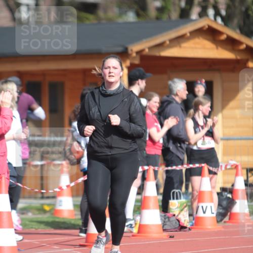 13.04.2025 - Hammer Lauf A. Gomolzig http://msf.ph/oto/7662439 13.04.2025 11:02:02 Ziel 452, 633, 643, 698, 770, 1151, 1837, 1937, 1958 meine-sportfotos.de