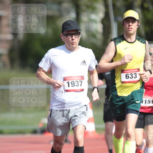 13.04.2025 - Hammer Lauf A. Gomolzig http://msf.ph/oto/7662446 13.04.2025 11:02:04 Ziel 452, 633, 643, 698, 770, 1044, 1151, 1837, 1937, 1958 meine-sportfotos.de