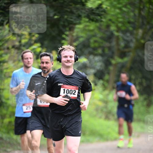 13.04.2025 - Hammer Lauf Dr. Thomas Lammeyer http://msf.ph/oto/7662471 13.04.2025 11:29:33 Laufen 25, 15, 1002 meine-sportfotos.de